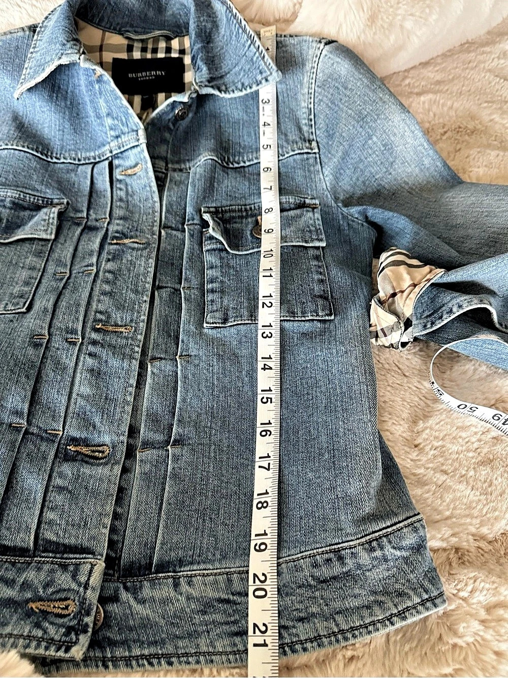 Burberry Denim Jacket in Blue Size 6 EUC - Picture 8 of 16